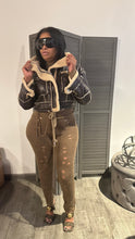 Load image into Gallery viewer, Faux brown shearling
