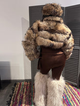 Load image into Gallery viewer, Luxury fur crop
