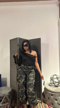Load image into Gallery viewer, Slay camo pant
