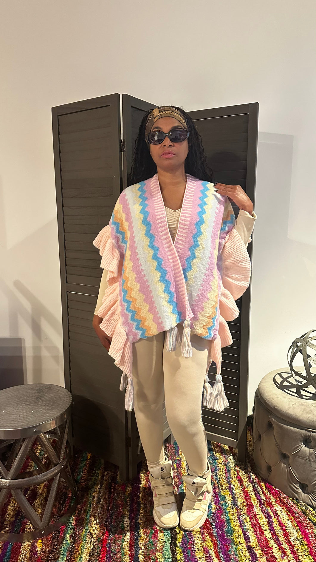 Pastel poncho