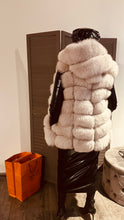 Load image into Gallery viewer, Platinum-fox hooded vest
