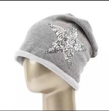 Load image into Gallery viewer, Star hat
